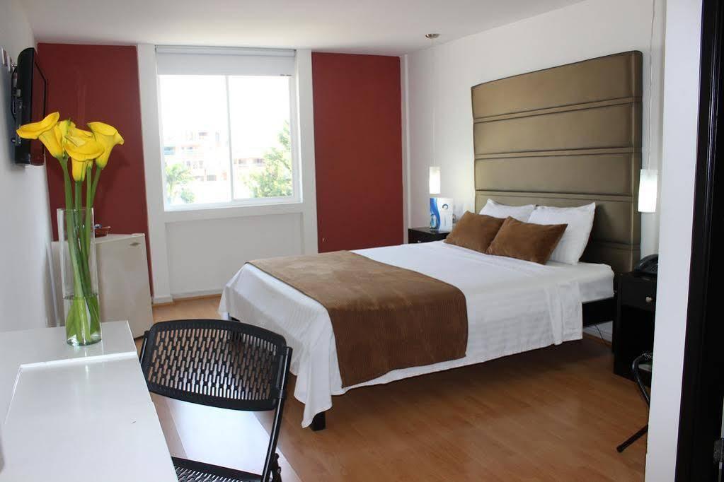 Hotel Metropolis Plaza Cali Esterno foto